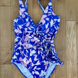 Summersalt The Perfect Wrap One-piece